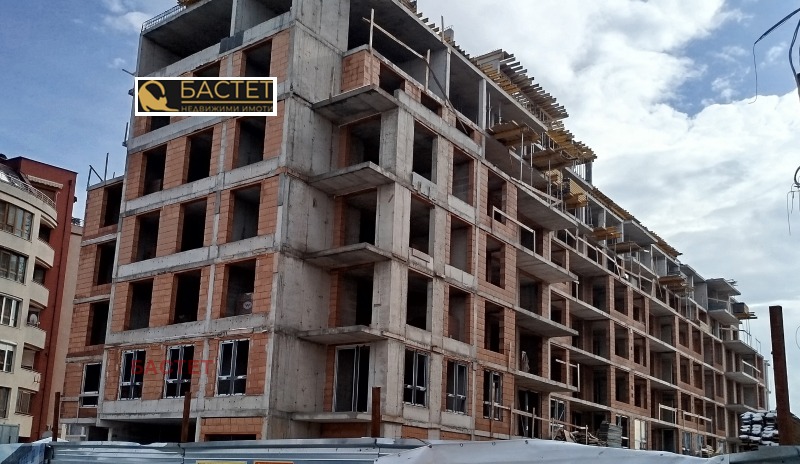 Продава 4-СТАЕН, гр. София, Левски Г, снимка 2 - Апартаменти - 53375901