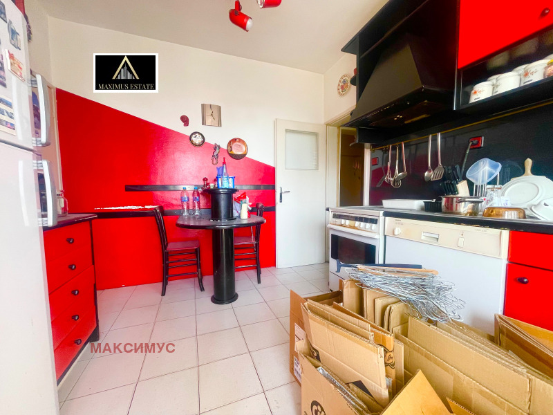 Продава МНОГОСТАЕН, гр. София, Изток, снимка 6 - Апартаменти - 53408808