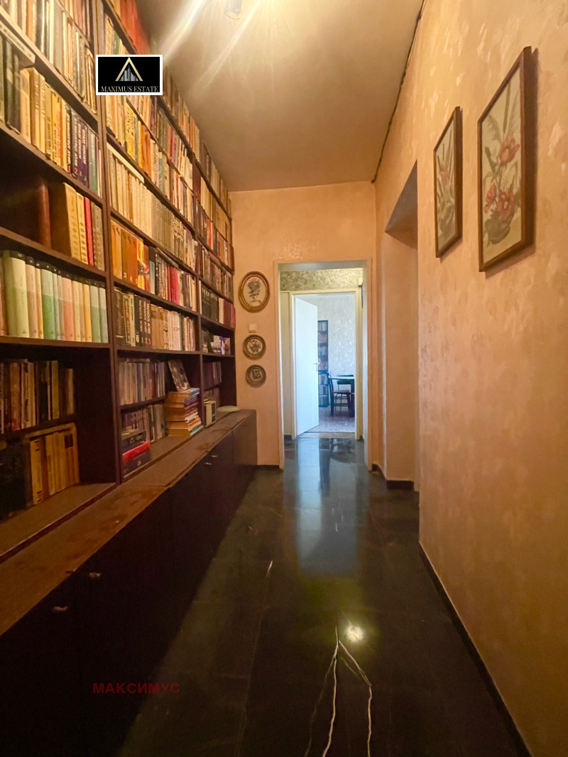 Продава МНОГОСТАЕН, гр. София, Изток, снимка 8 - Апартаменти - 53408808