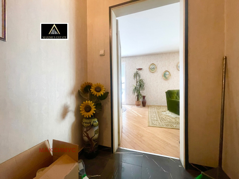 Продава МНОГОСТАЕН, гр. София, Изток, снимка 5 - Апартаменти - 53408808