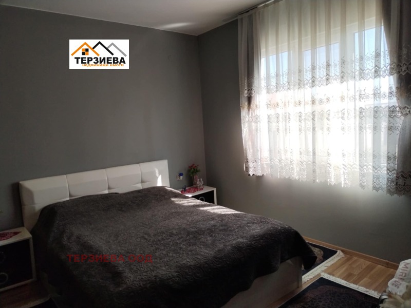 Продава  Къща област Стара Загора , с. Горно Ботево , 100 кв.м | 74691652 - изображение [15]