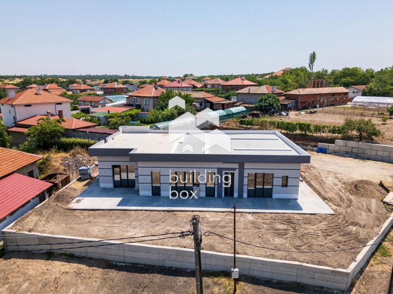 Продава КЪЩА, област Пловдив, с. Чешнегирово • 235000 € / 459620.05 лв. • 28715711 1