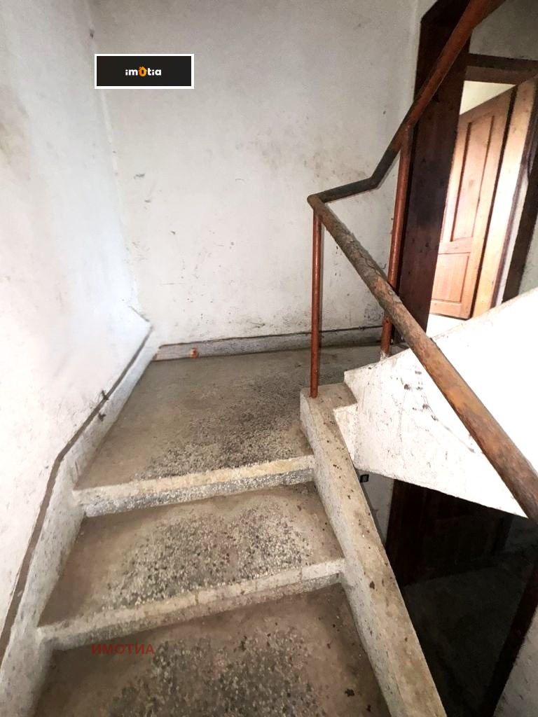 Продава КЪЩА, с. Орешак, област Ловеч, снимка 12 - Къщи - 52843891