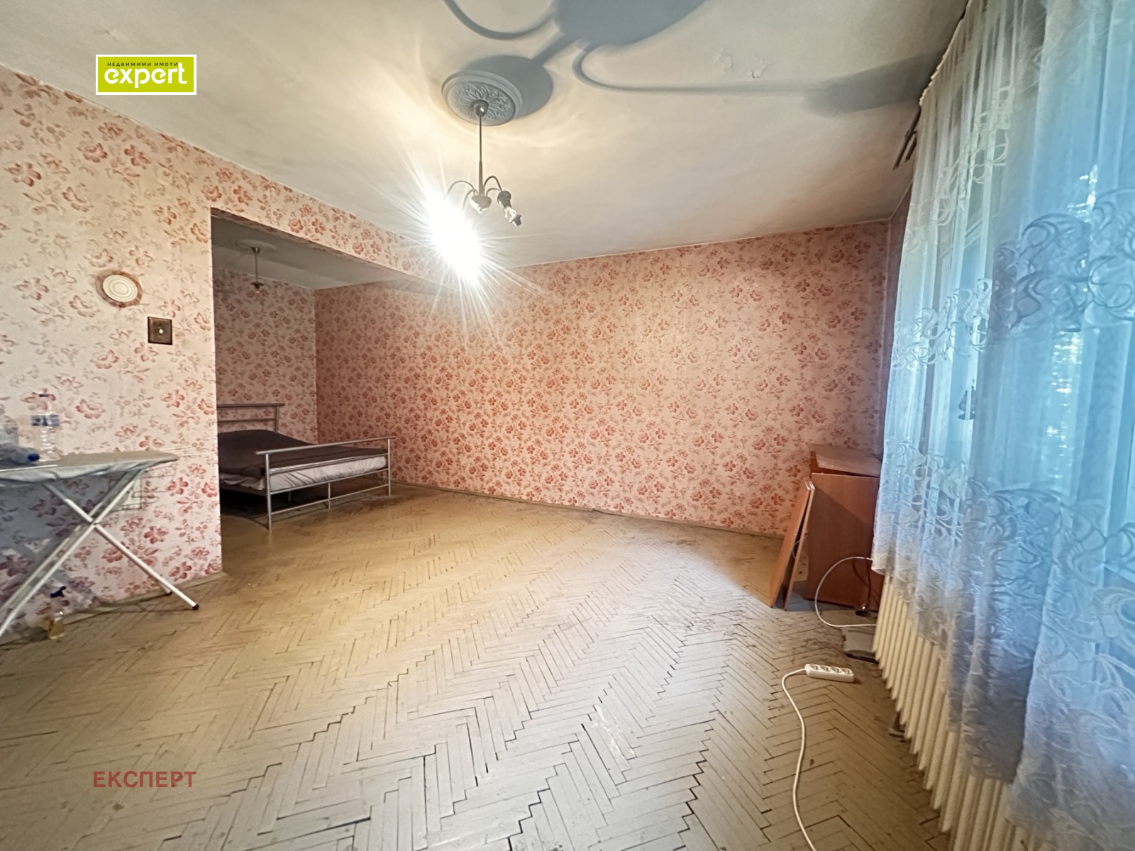 Продава 1-СТАЕН, гр. Плевен, Широк център