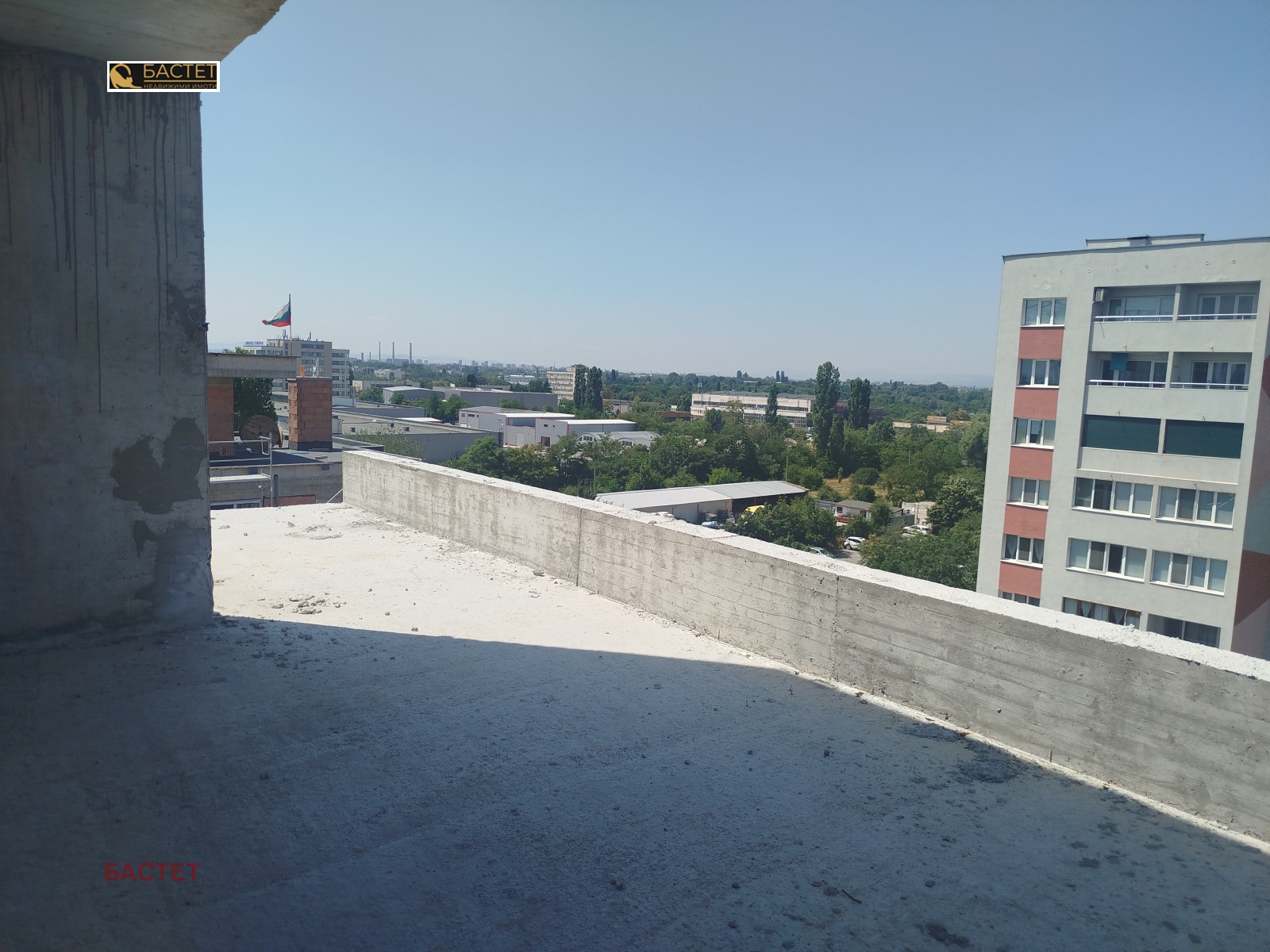 Продава 4-СТАЕН, гр. София, Левски Г
