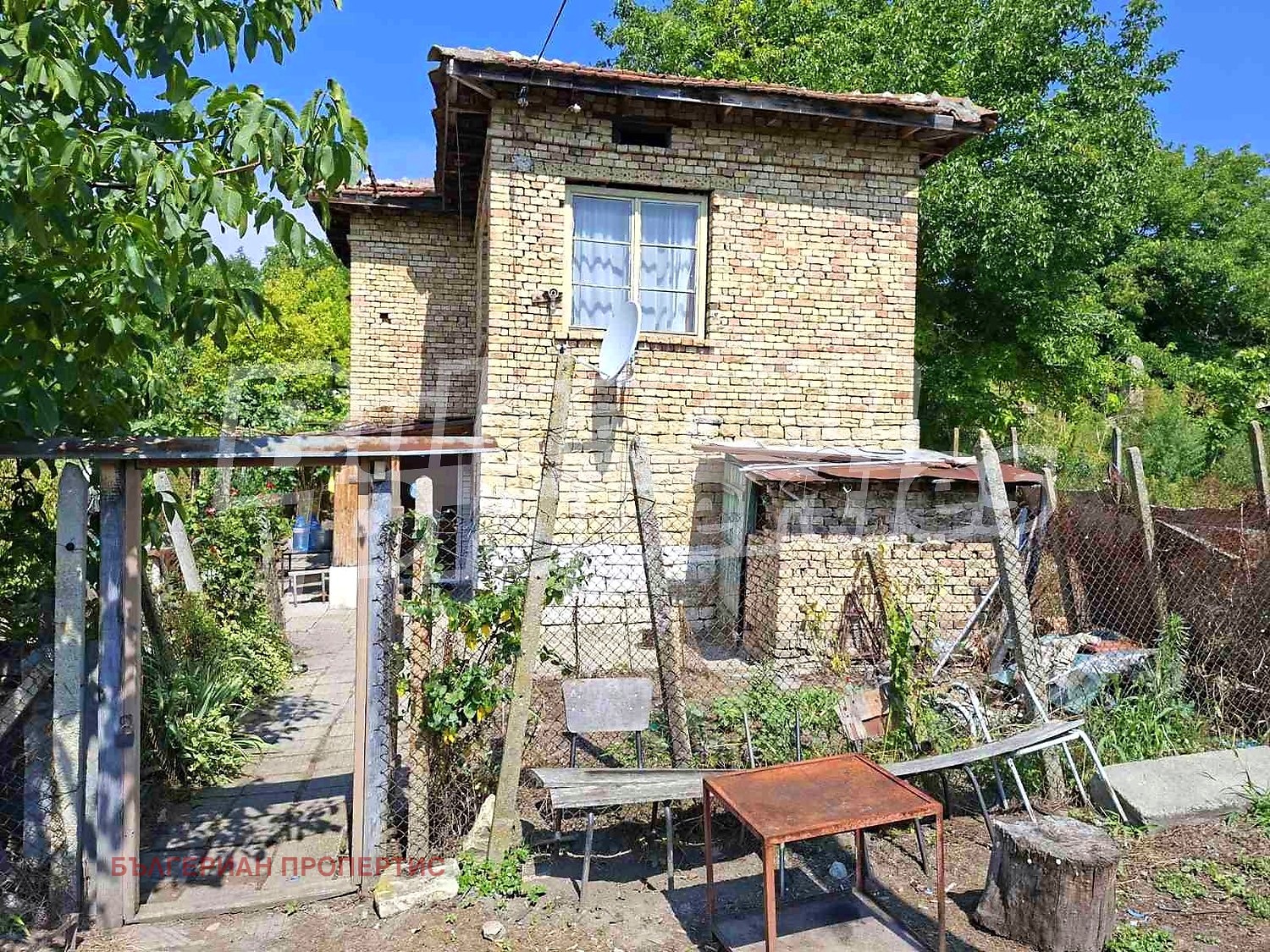 Продава КЪЩА, с. Развигорово, област Шумен