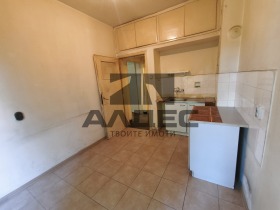 ������� 3-����� | Imot.bg � ����� ������ 12