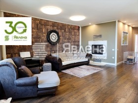 3 bedroom Briz, Varna 1