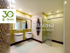 3 chambres Briz, Varna 12