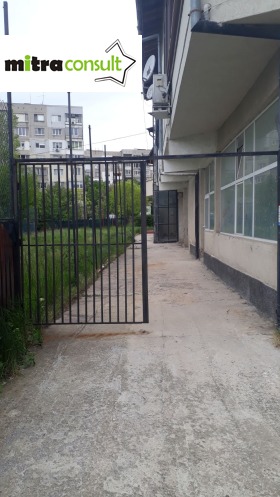 Продажба на имоти в Люлин 6, град София — страница 6 - изображение 19 