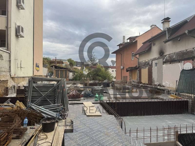 Продава 2-СТАЕН, гр. София, Банишора