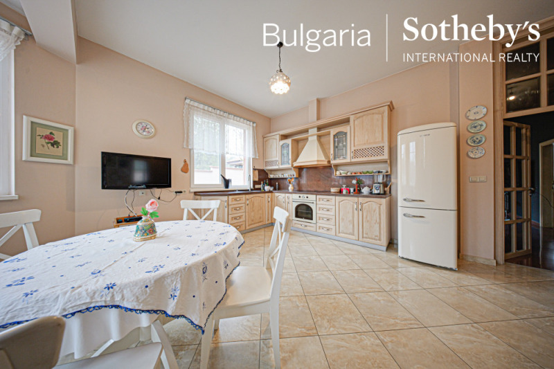 Продава КЪЩА, в.з.Ярема, област София област, снимка 6 - Къщи - 51286731