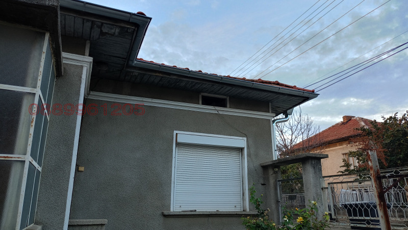 Продава КЪЩА, гр. Бяла, област Русе