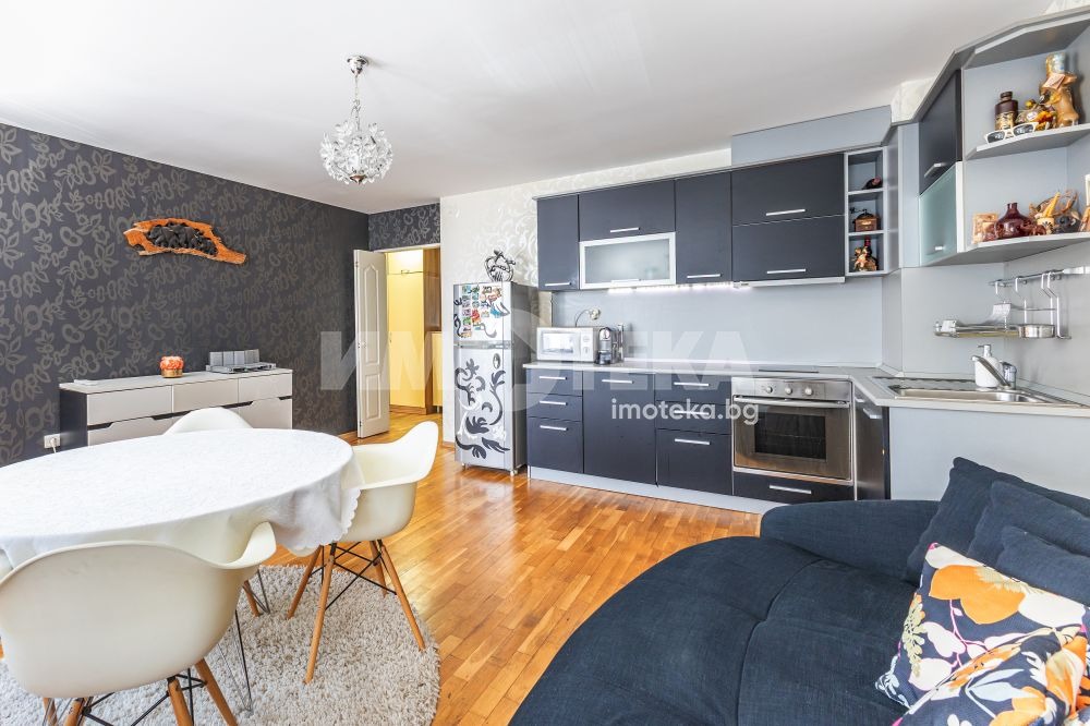 Продава 2-СТАЕН, гр. Варна, Бриз, снимка 12 - Апартаменти - 55130514
