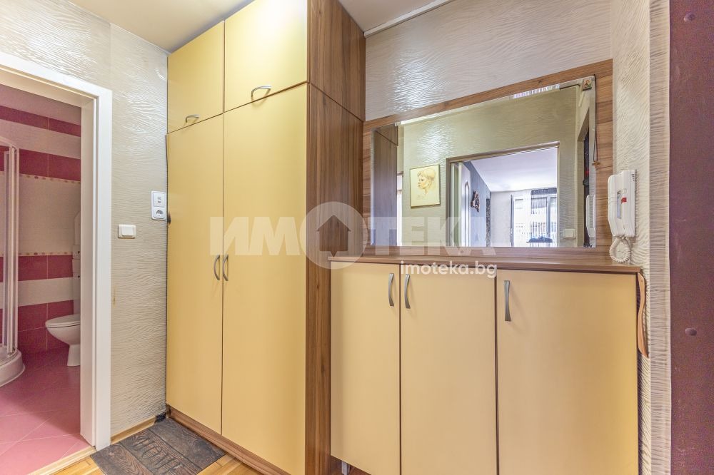 Продава 2-СТАЕН, гр. Варна, Бриз, снимка 10 - Апартаменти - 55130514
