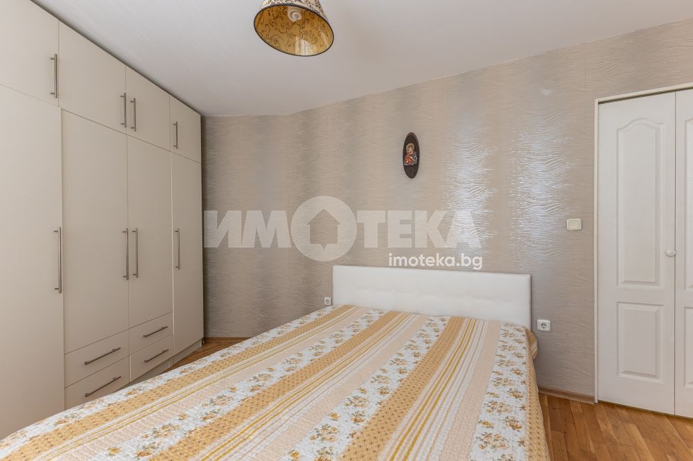 Продава 2-СТАЕН, гр. Варна, Бриз, снимка 9 - Апартаменти - 55130514