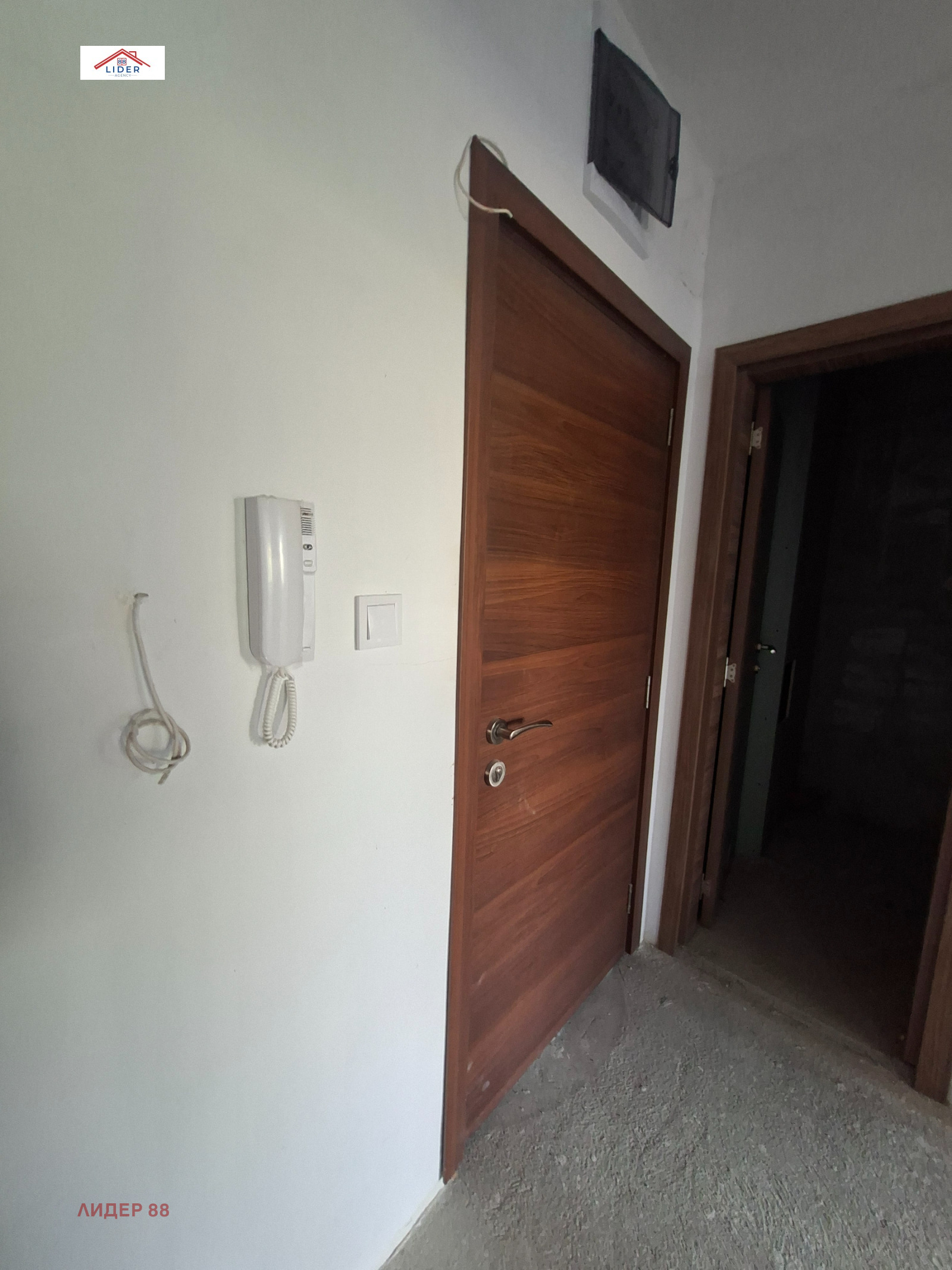 Продава 2-СТАЕН, гр. Плевен, Идеален център, снимка 4 - Апартаменти - 56271688