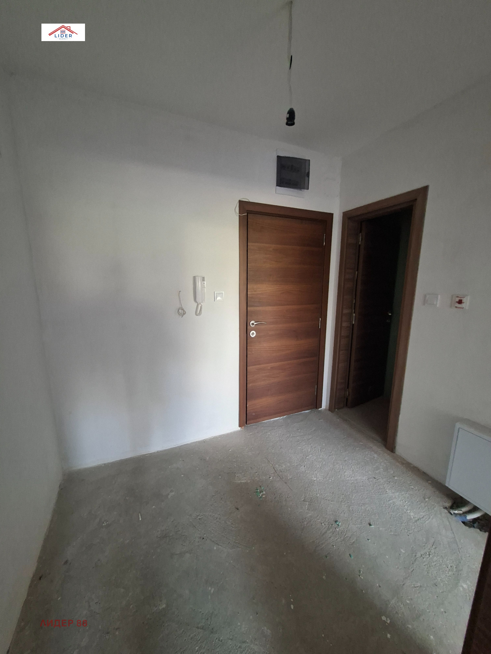 Продава 2-СТАЕН, гр. Плевен, Идеален център, снимка 5 - Апартаменти - 56271688