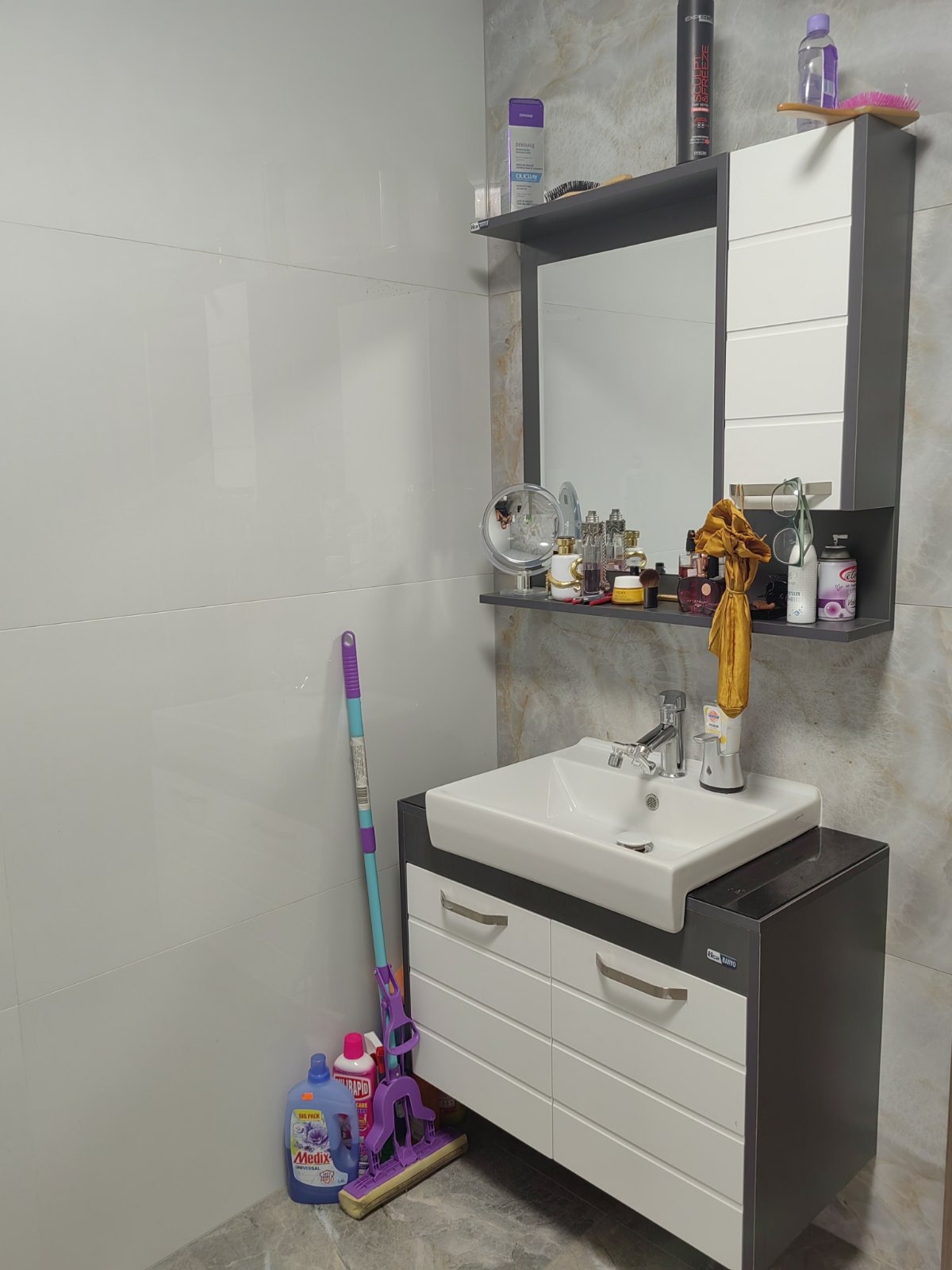 Продава КЪЩА, с. Оризари, област Пловдив, снимка 11 - Къщи - 55319041