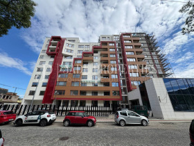 1 спаваћа соба Сердика, Софија