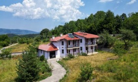 House Apriltsi, region Lovech 3