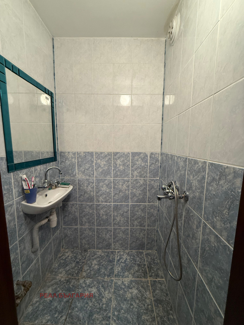 Продава 1-СТАЕН, гр. Русе, Дружба 3, снимка 8 - Апартаменти - 52652013