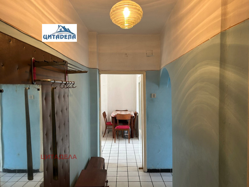 Myytävänä  2 makuuhuonetta Stara Zagora , Ajazmoto , 68 neliömetriä | 70772362 - kuva [2]
