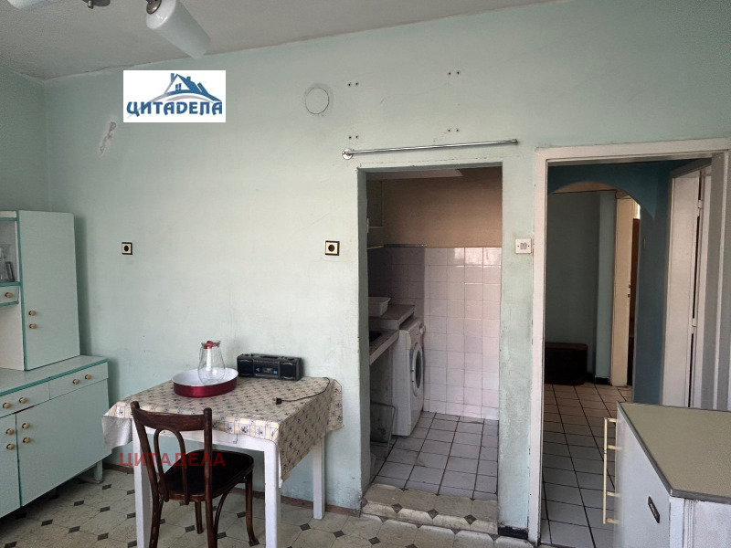 Myytävänä  2 makuuhuonetta Stara Zagora , Ajazmoto , 68 neliömetriä | 70772362 - kuva [7]