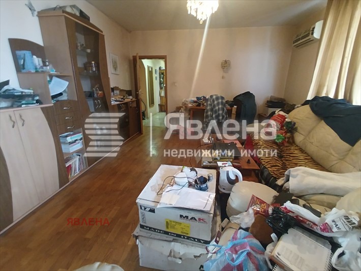 Продава 3-СТАЕН, гр. София, Гоце Делчев, снимка 3 - Апартаменти - 52698100