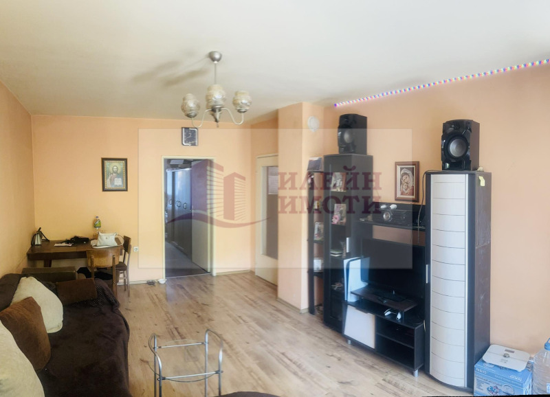 De vânzare  3 dormitoare Ruse , Rodina 1 , 98 mp | 93883231 - imagine [2]