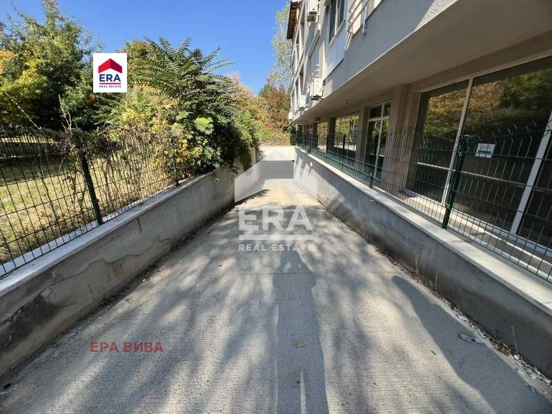 Продава ГАРАЖ, ПАРКОМЯСТО, гр. София, Мусагеница, снимка 5 - Гаражи и паркоместа - 50522170