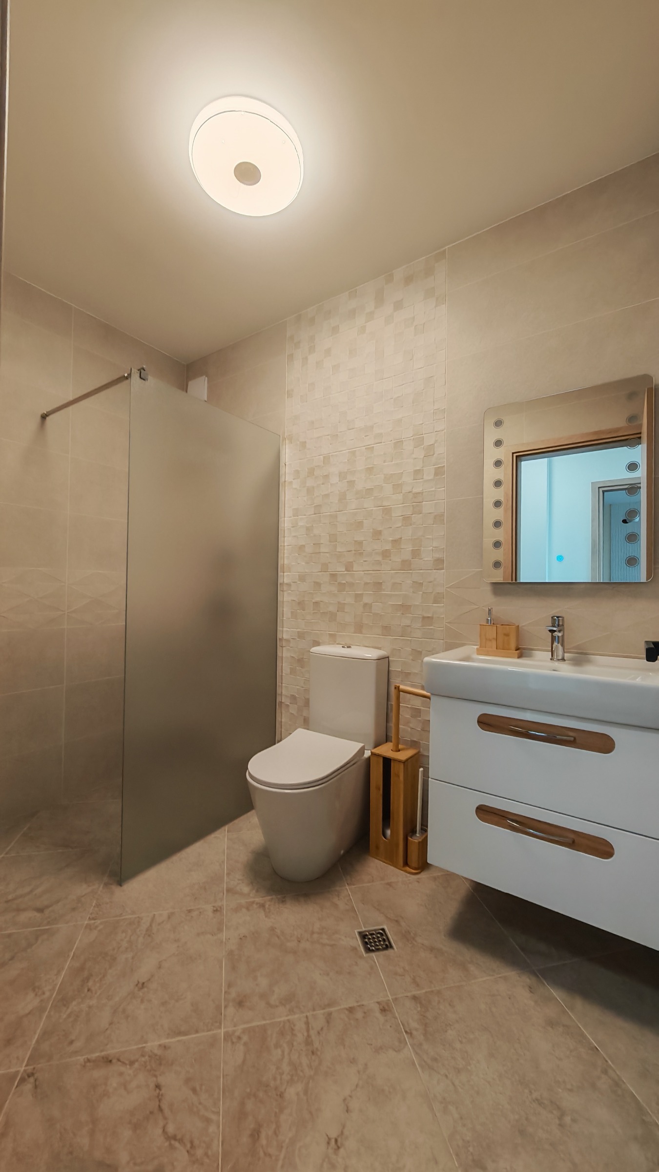 Продава 3-СТАЕН, гр. София, Кръстова вада, снимка 5 - Апартаменти - 54616334