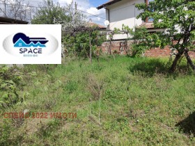 Продажба на имоти в с. Белащица, област Пловдив - изображение 17 