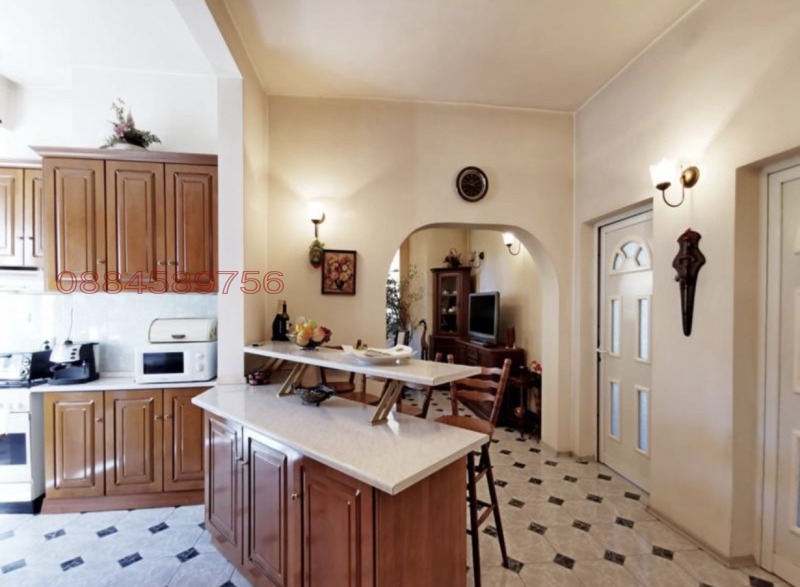 For Sale  2 bedroom Sofia , Tsentar , 117 sq.m | 39622164 - image [3]