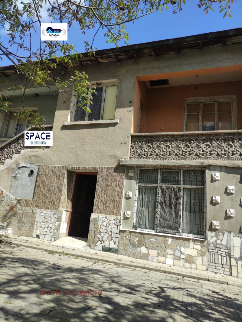 Продава  Къща област Пловдив , с. Белащица , 220 кв.м | 92775956 - изображение [5]