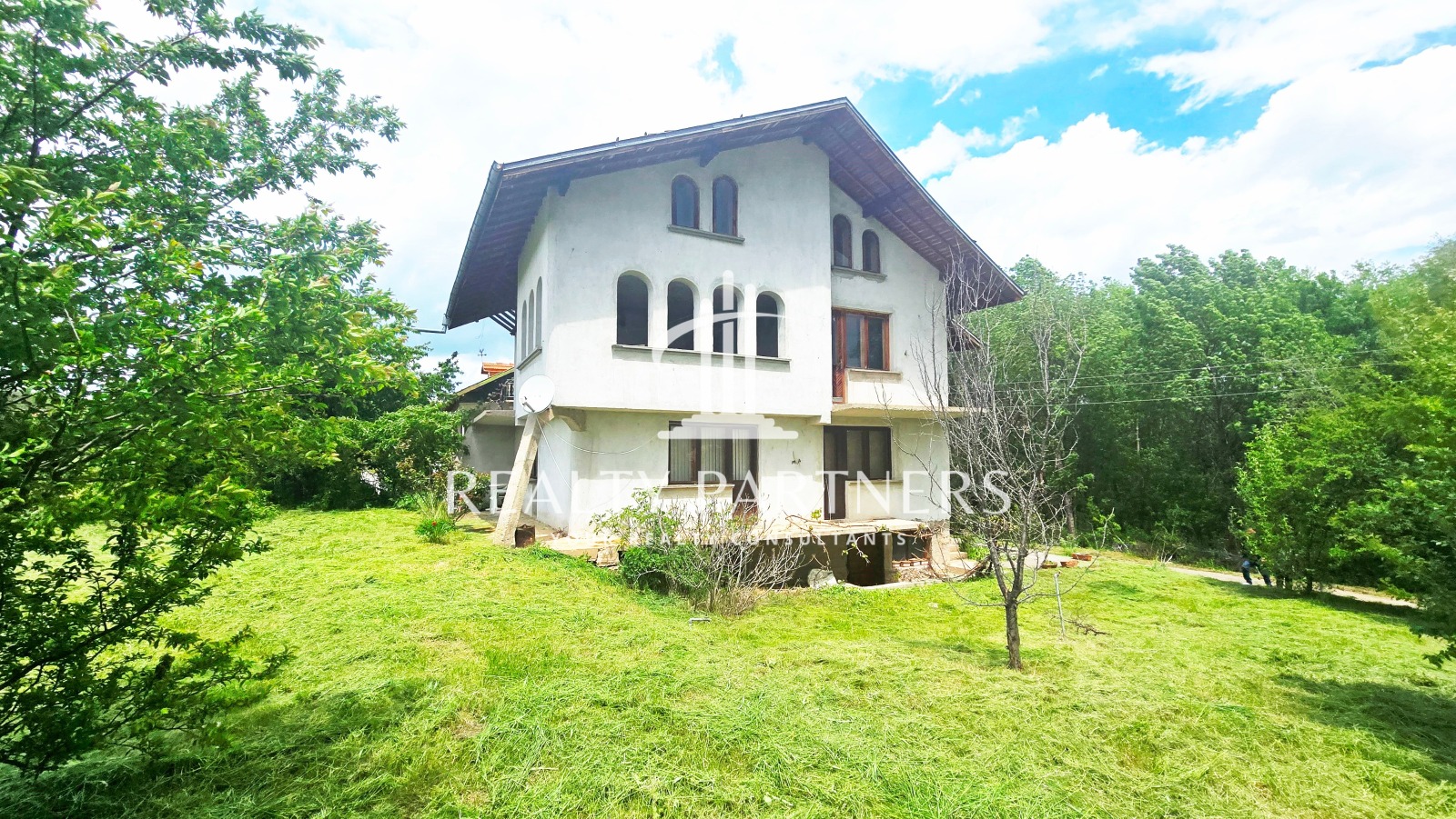 Продава КЪЩА, с. Бегуновци, област Перник, снимка 2 - Къщи - 54092701