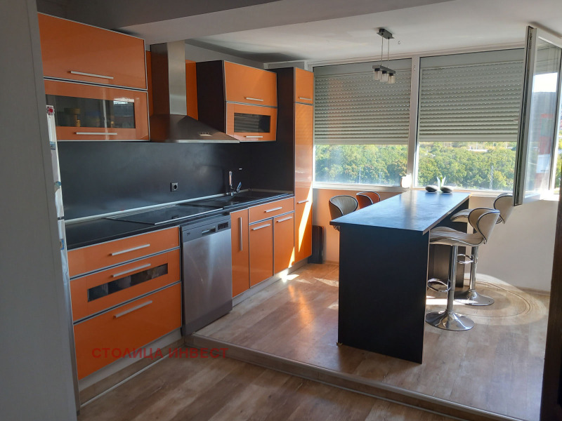 Продава 3-СТАЕН в град Русе, Централен южен район - 90 кв.м / 103 000 € » 201 450.49 лв., СТОЛИЦА ИНВЕСТ