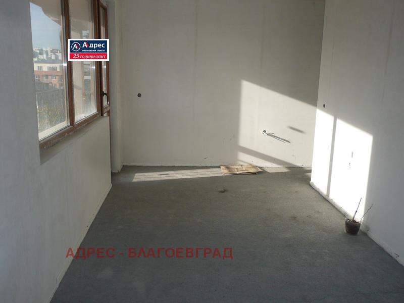 Продава 3-СТАЕН, гр. Благоевград, Еленово 1, снимка 6 - Aпартаменти - 48216549