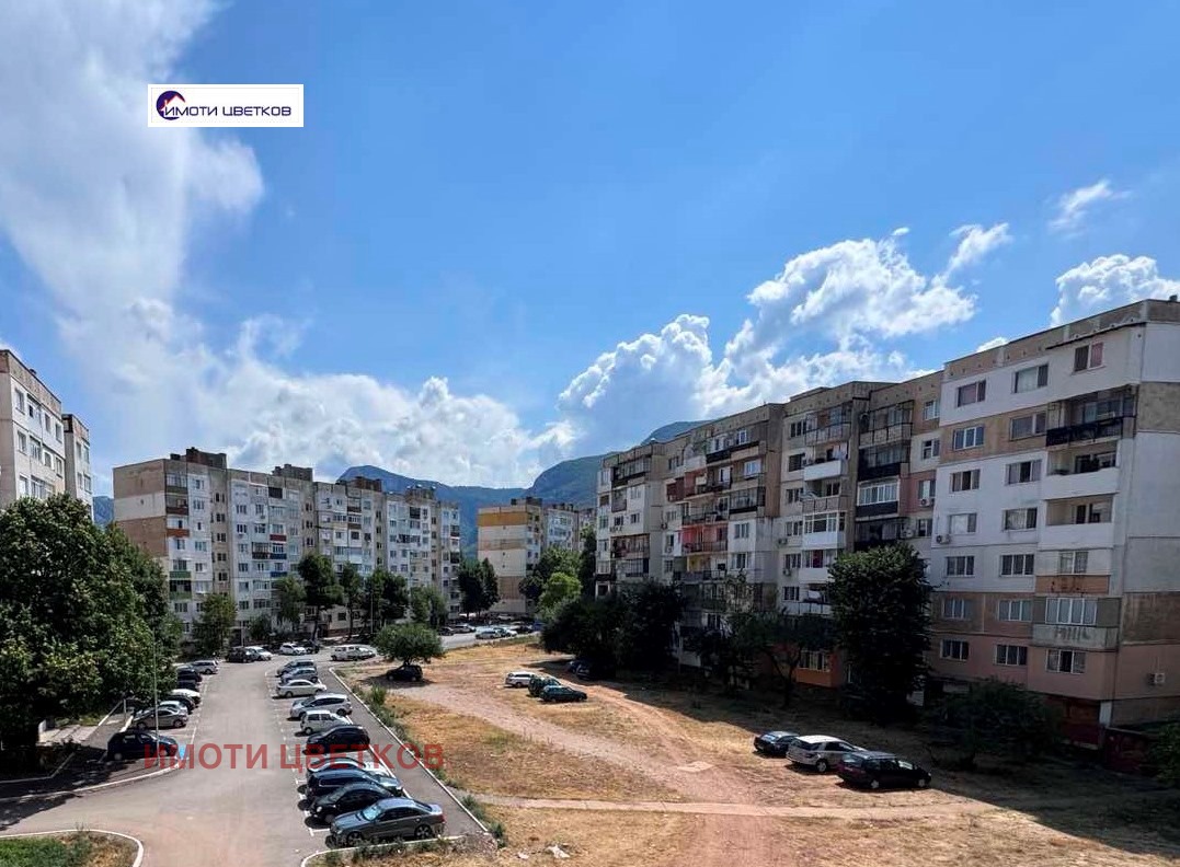Продава 1-СТАЕН, гр. Враца, Дъбника, снимка 2 - Апартаменти - 51282166