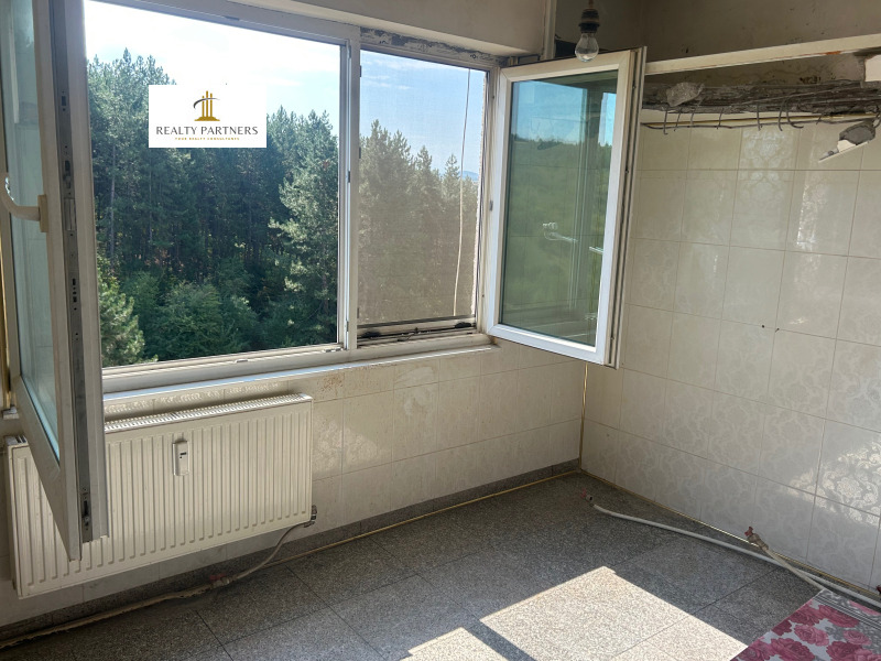 Zu verkaufen  Studio Pernik , Iztok , 47 qm | 82632836 - Bild [4]