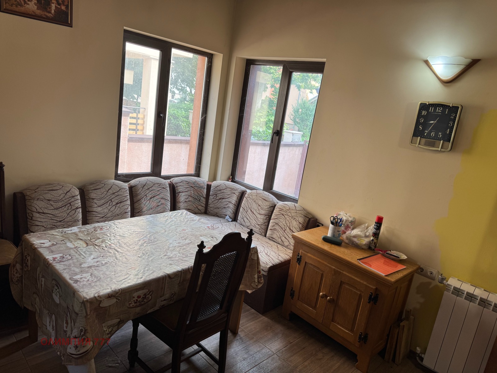 Продава КЪЩА, гр. Плевен, Идеален център, снимка 2 - Къщи - 50612205
