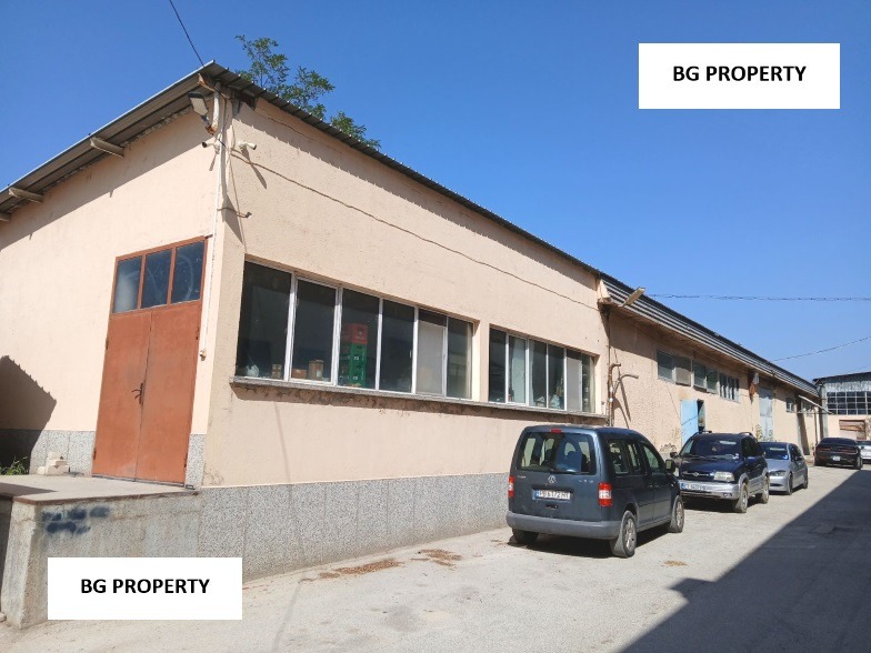 Myytävänä  Teollisuusrakennus Plovdiv , Industrialna zona - Sever , 1725 neliömetriä | 95693557 - kuva [2]