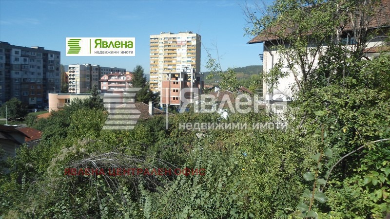 Продава ПАРЦЕЛ, гр. Перник, Изток, снимка 2 - Парцели - 48526125