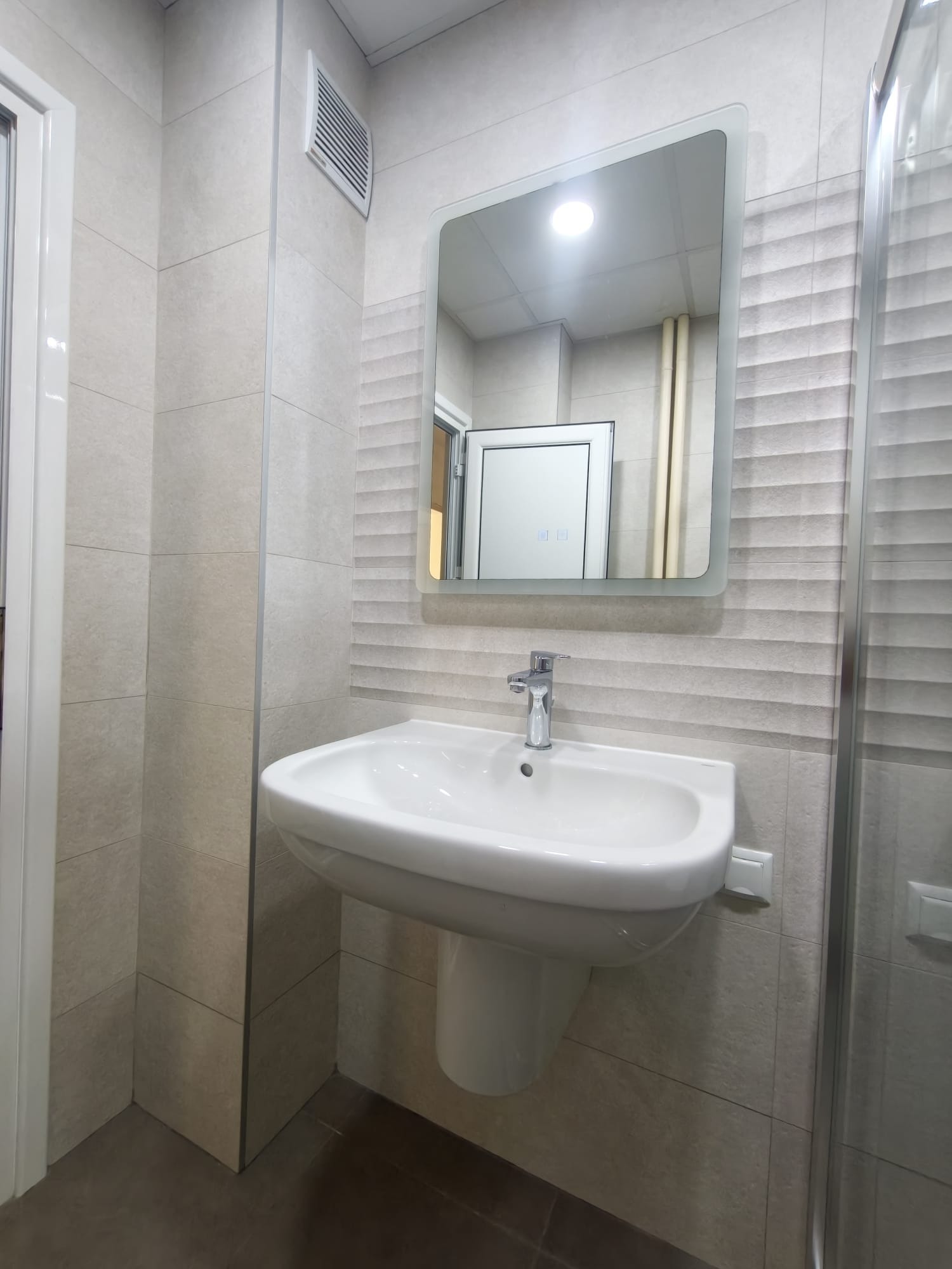 Продава 2-СТАЕН, гр. Русе, Здравец Север 1, снимка 3 - Апартаменти - 55679942