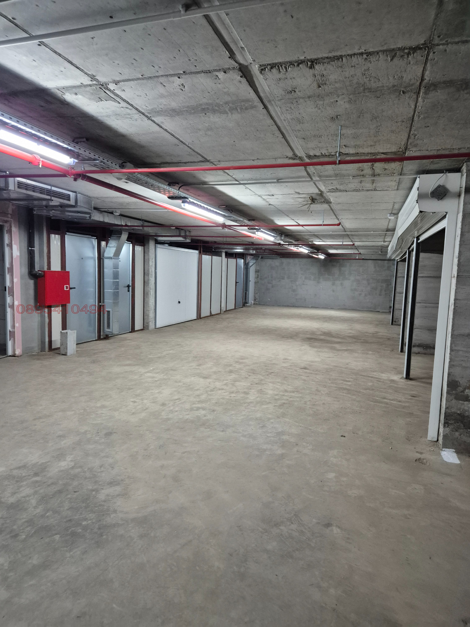 Продава ГАРАЖ, ПАРКОМЯСТО, гр. Варна, Владислав Варненчик 1