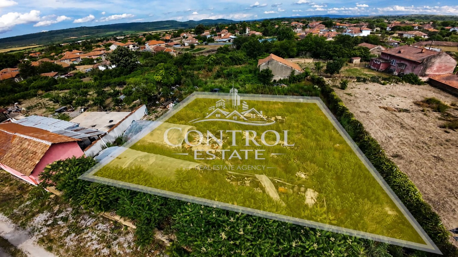 Продава ПАРЦЕЛ, с. Драганово, област Велико Търново