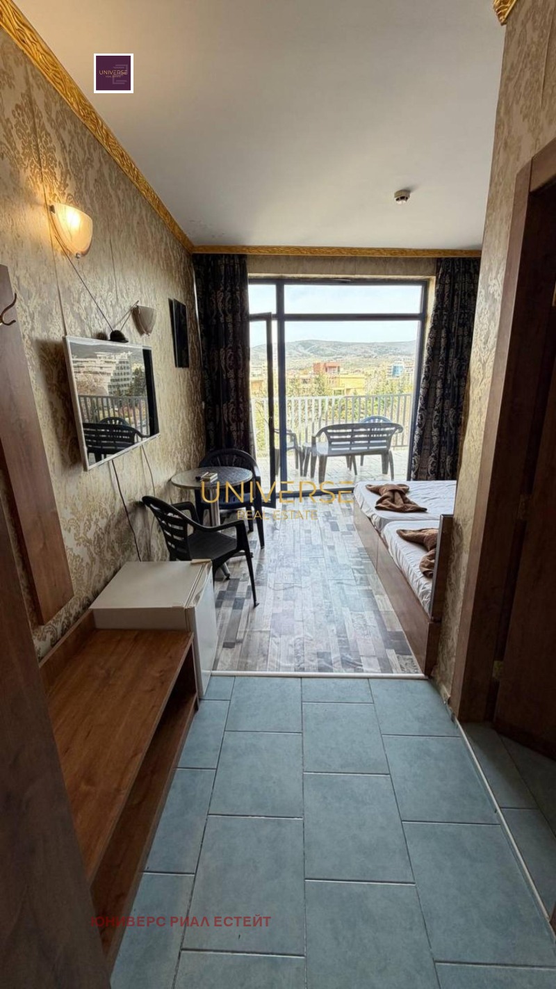 Продава 1-СТАЕН в област Бургас, к.к. Слънчев бряг - 41 кв.м / 53 000 € » 103 658.99 лв., ЮНИВЕРС РИАЛ ЕСТЕЙТ