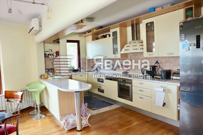 Продава  Многостаен град Варна , Бриз , 171 кв.м | 24689731 - изображение [14]
