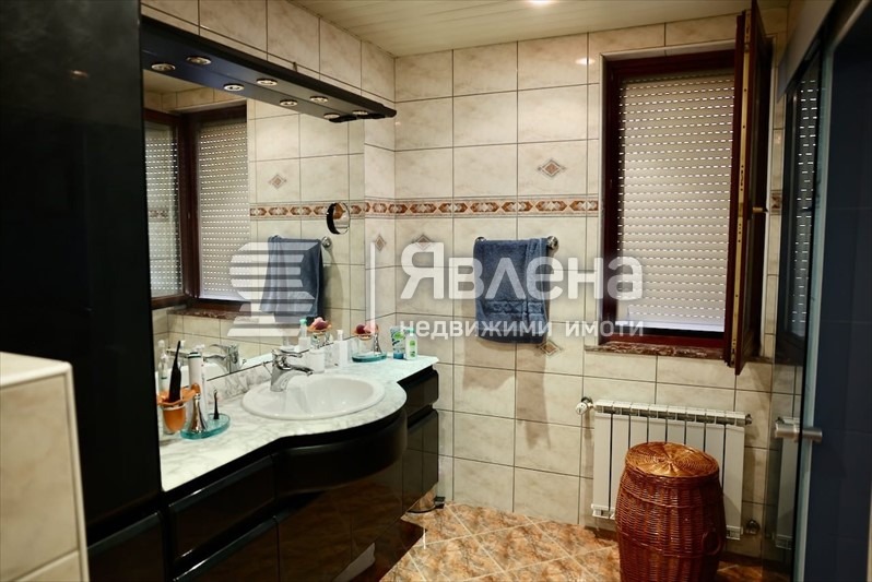 Продава  Многостаен град Варна , Бриз , 171 кв.м | 24689731 - изображение [16]