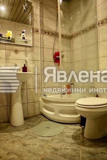Продава  Многостаен град Варна , Бриз , 171 кв.м | 24689731 - изображение [11]